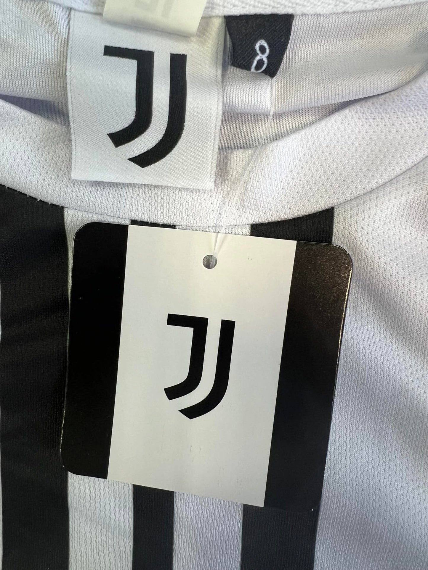JUVENTUS Maglia Kenan Yildiz 10 Replica Ufficiale Autorizzata 2025-2026 Bambino (Taglie-Anni 4 6 8 10 12) Adulto (S M L XL XXL) - S