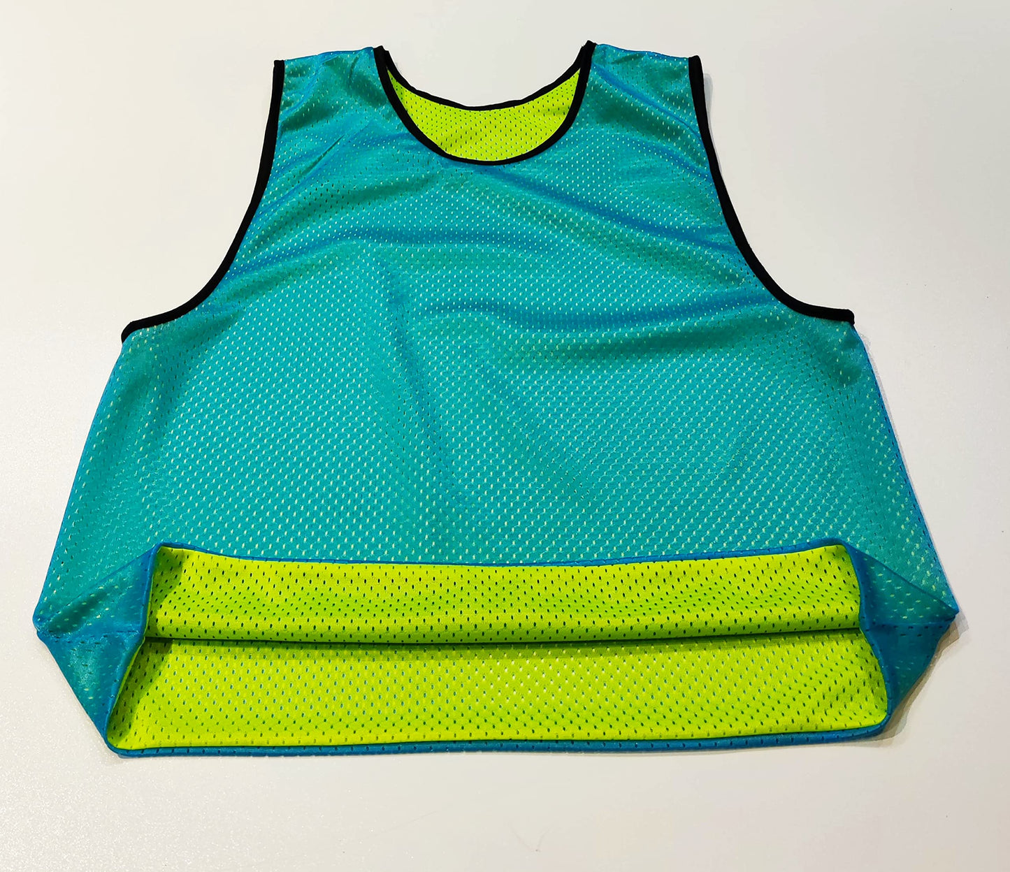 SPORTSBIBS 6X Pettorina bilaterale Double Face Riutilizzabile da Allanamento Bavaglini da Calcio, Basket - Set di 6 Pezzi - Reversible Calcetto Esegui Sport T-Shirt Unisex S M L XL