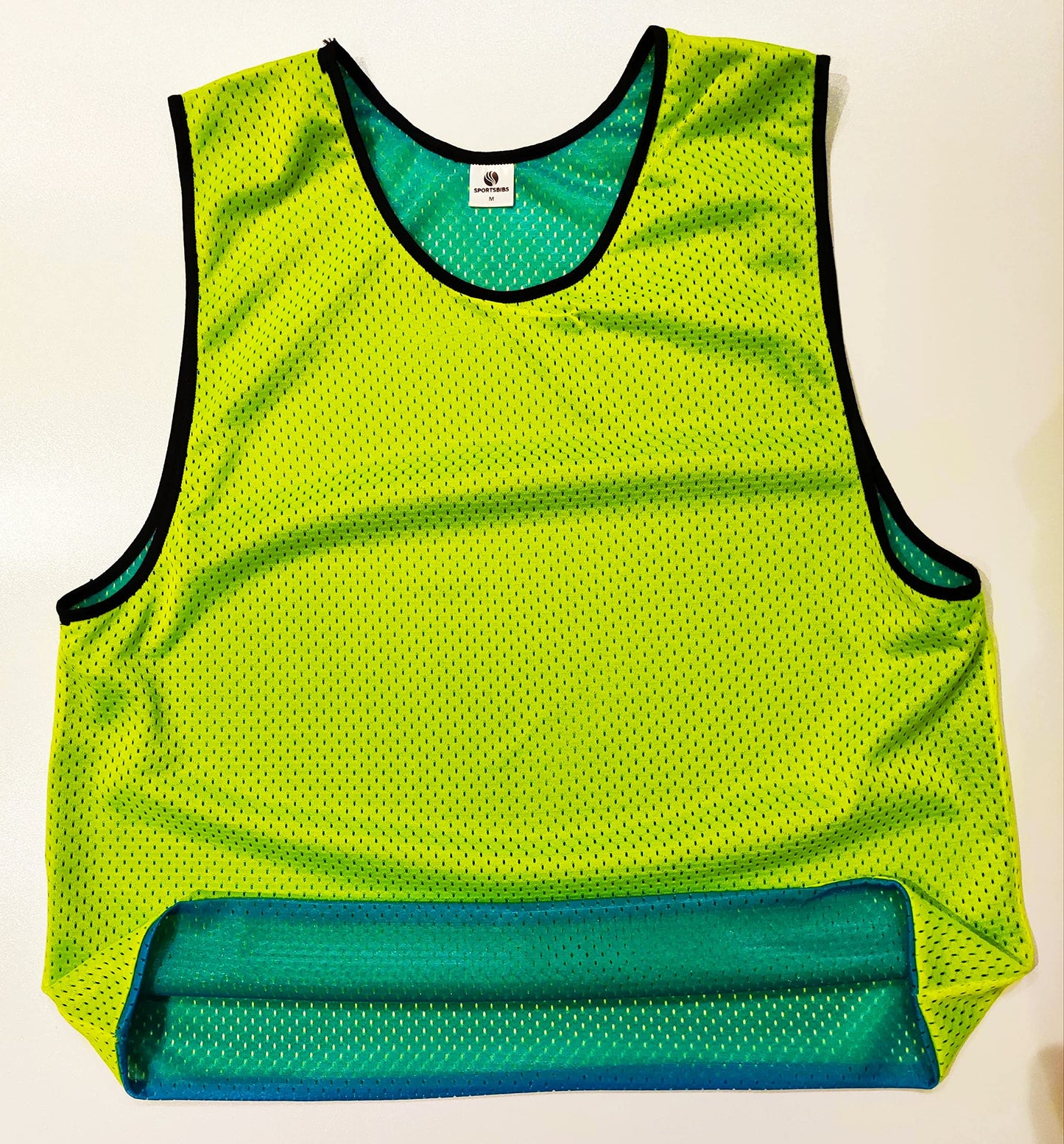 SPORTSBIBS 6X Pettorina bilaterale Double Face Riutilizzabile da Allanamento Bavaglini da Calcio, Basket - Set di 6 Pezzi - Reversible Calcetto Esegui Sport T-Shirt Unisex S M L XL